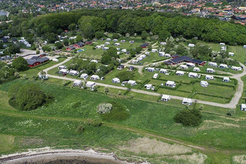 Horsens City Camping - Luftaufnahme vom Campingplatz im Gruenen