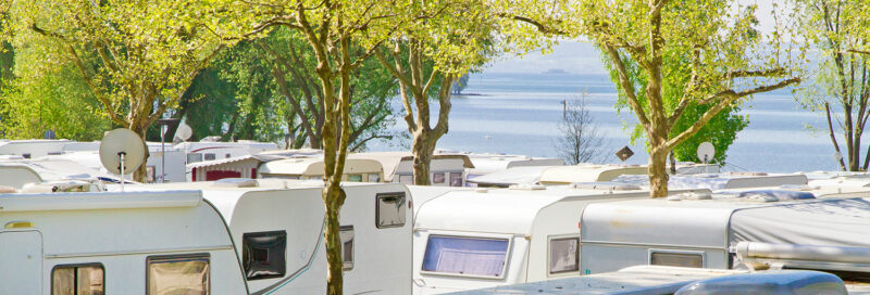 Wohnwagen auf dem Campingplatz