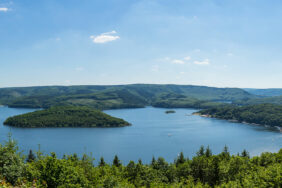 Camping und Wandern in der Eifel