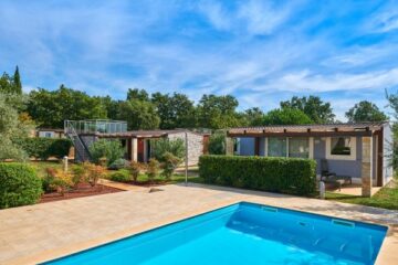 Pool eines Mobilheims bei Camping Park Umag.