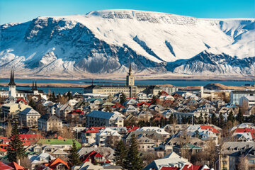 Panoramablick auf Reykjavik im Winter, Island