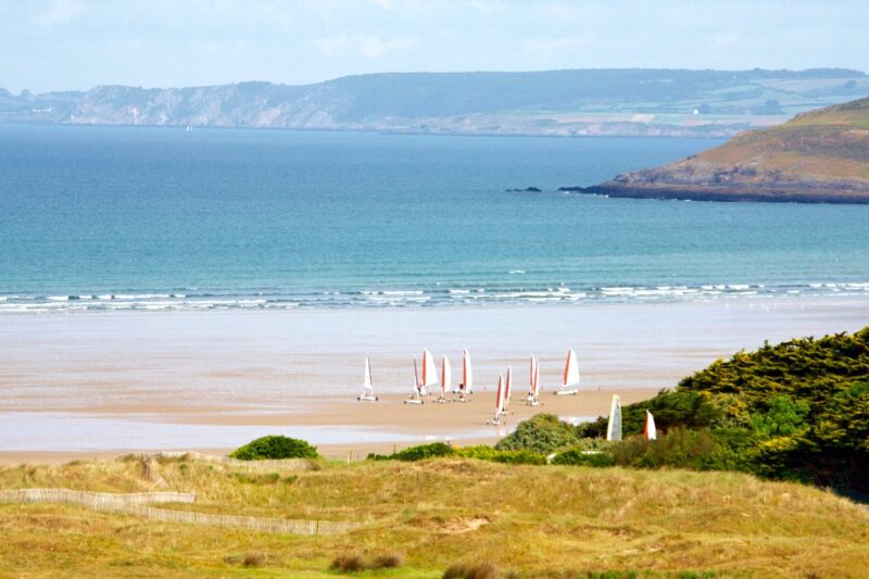 Windsurfen am Strand vom Campingplatz