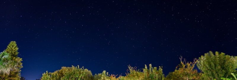 Camping Ionion Beach Pool bei Nacht