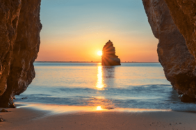 Strände, Wüsten, Berge: Abenteuerlicher Roadtrip von Spanien bis zur Algarve