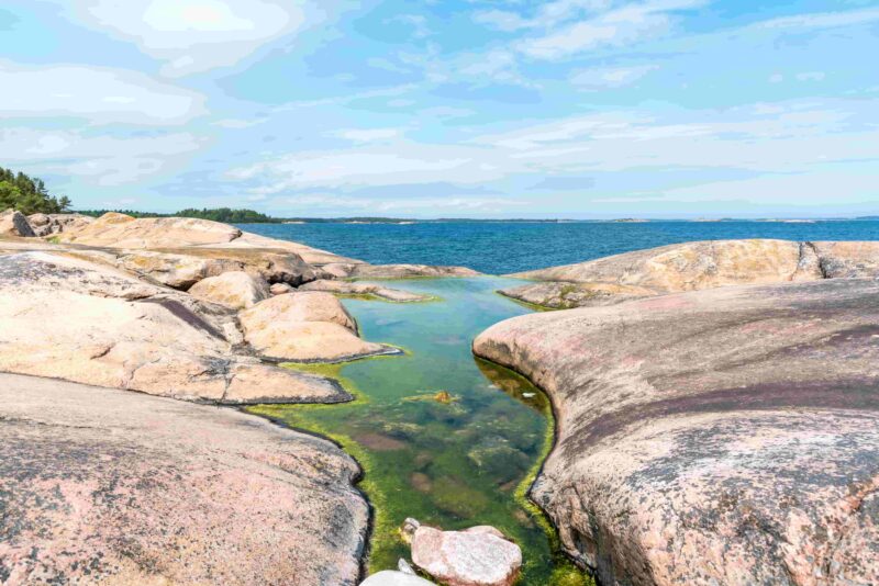 Schwedens Steinküste Halbinsel Gränsö, Västervik