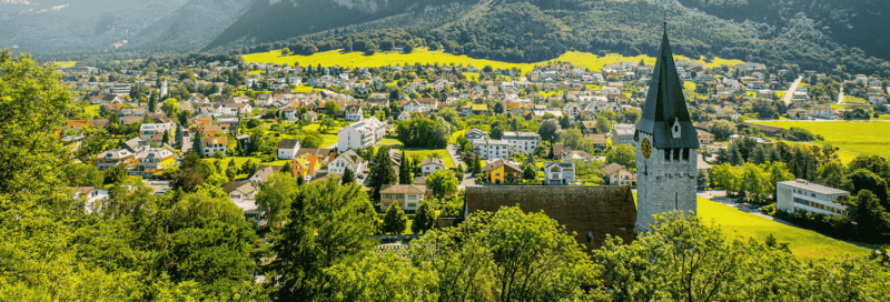 das Dorf Balzers in Liechtenstein
