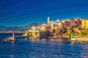 Mit der Fähre von Toulon nach Ajaccio