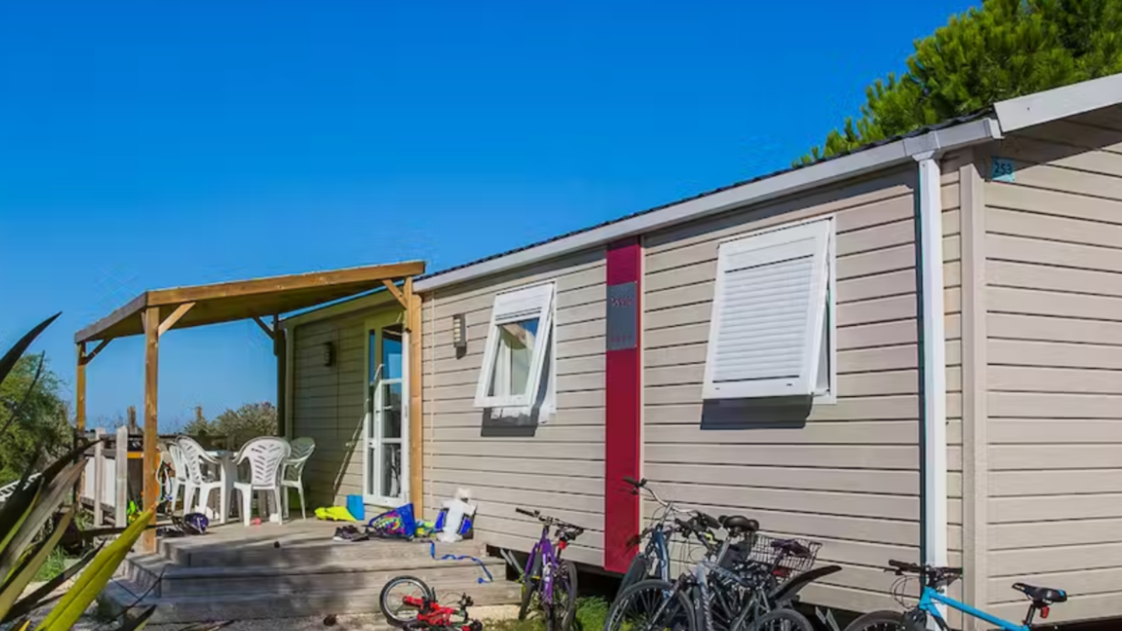 Die 5 schönsten Campingplätze mit Tennisplatz in Europa