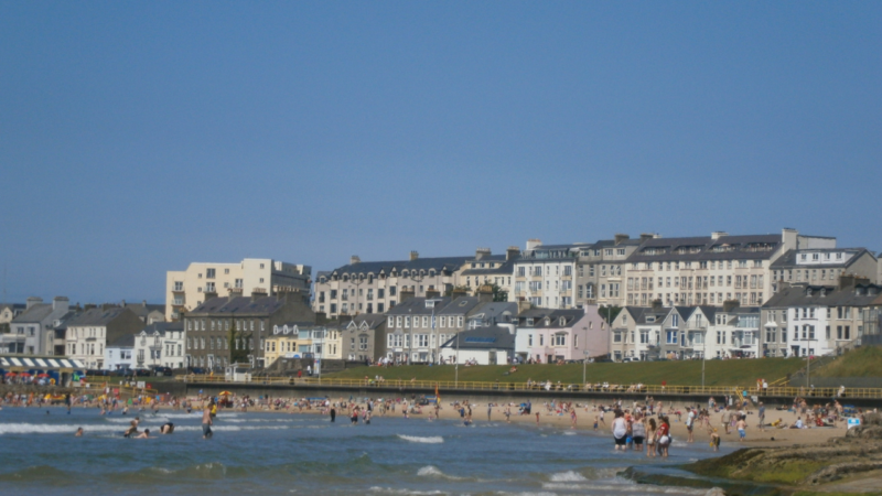 Campingplatz mit Glolfplatz - Carrick Dhu Caravan Park