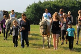 Campingplätze mit Ponyreiten: Urlaubspaß für Kinder