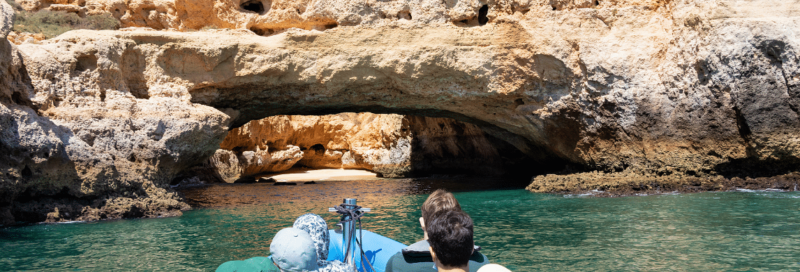das sind die 10 beeindruckendsten höhlen in europa benagil portugal