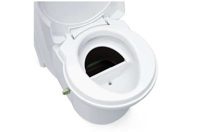 Thetford Trenntoiletten mit offenem Deckel