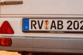 Wohnwagen Kennzeichen: Alles was Du wissen musst