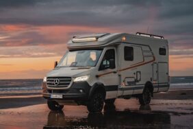 Expeditions-Wohnmobil mit Yachting-Charakter: Hymer ML-T 580 CrossTrail und Hymer Venture S