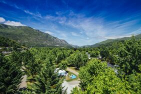 Camping in Frankreich: Nachhaltiges und naturnahes Camping- Konzept bei Yelloh! Village